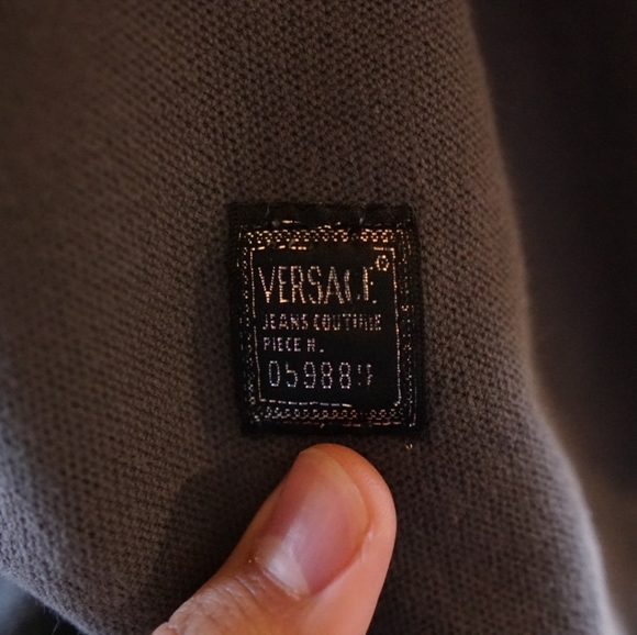 Vintage Versace polo - Picture 4 of 5